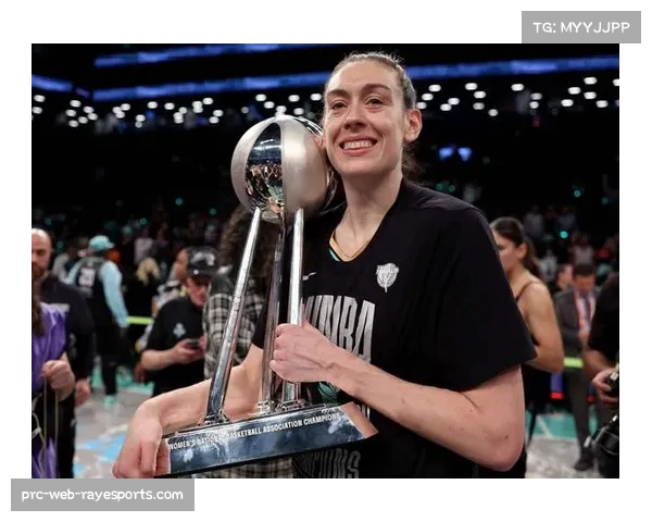 自由人开启卫冕之路，斯图尔特领衔豪华阵容迎战新季